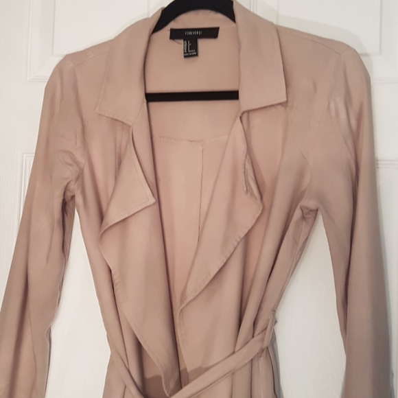 Forever 21 beige jacket - Picture 3 of 11